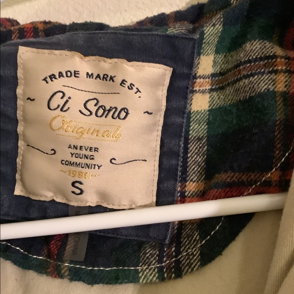 S Tan jacket - Picture 3 of 3